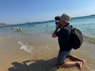 Kameramann am griechischen Strand